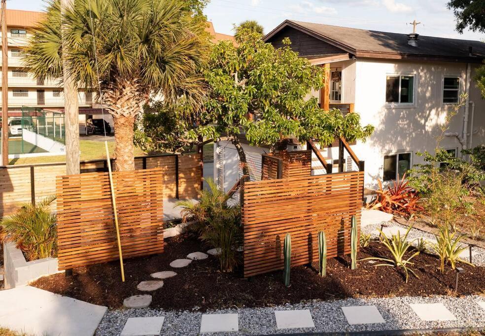 Shares View Luxury Apt Rockledge Exterior foto